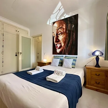 Grand Terrace With Pool By Homing *