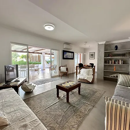 דירה Grand Terrace With Pool By Homing וילהמורה