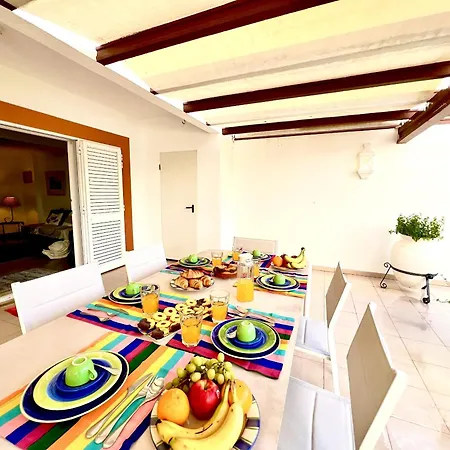 Apartmán Grand Terrace With Pool By Homing *