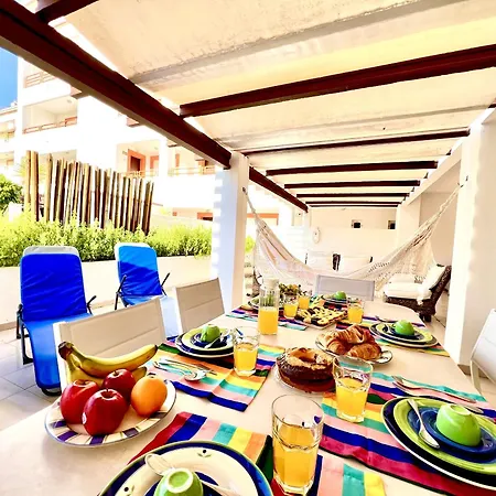 Grand Terrace With Pool By Homing דירה וילהמורה